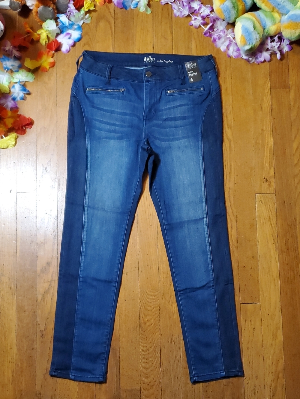 Soho Women's Skinny Jeans in Dark and Medium Blue Wash